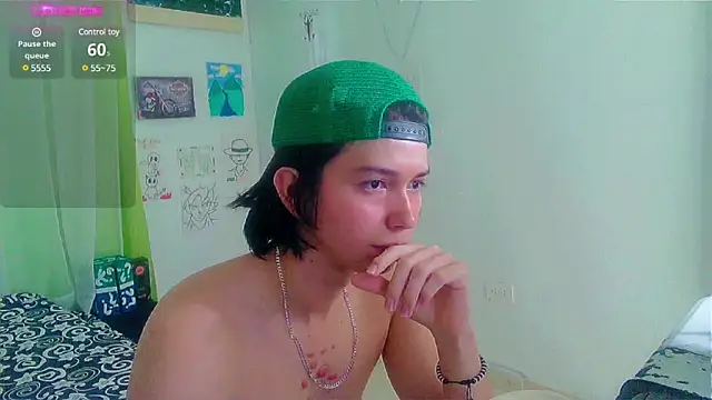 Snapshot of Andy_gray chatting on February 21, 3:32 pm Andy gray online show from February 21, 3:32 pm