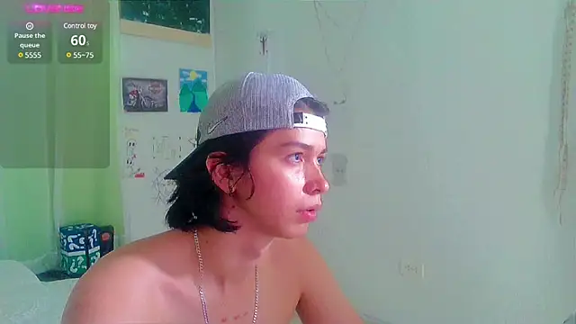 Snapshot of Andy_gray chatting on February 26, 4:14 pm Andy gray online show from February 26, 4:14 pm