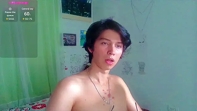 Snapshot of Andy_gray chatting on December 31, 7:40 pm Andy gray online show from December 31, 7:40 pm