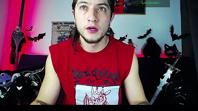Snapshot of blckwolf_6 chatting on October 15, 5:53 pm blckwolf 6 online show from October 15, 5:53 pm