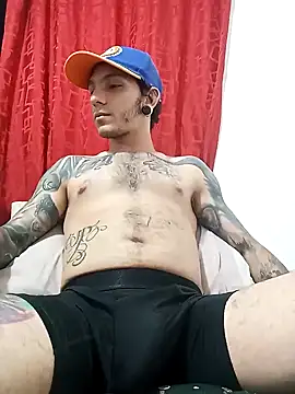 HornetBigDickonYou online show from February 5, 4:27 am