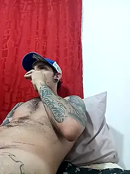 HornetBigDickonYou online show from January 29, 7:25 am