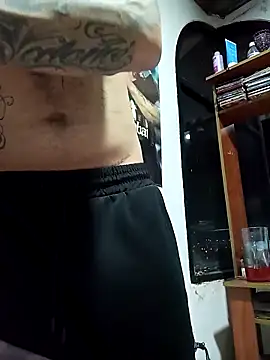 HornetBigDickonYou online show from December 7, 3:25 am