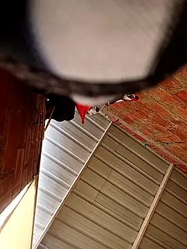 Yairelnegro online show from April 3, 8:05 pm