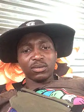 realGsign online show from February 9, 11:25 am