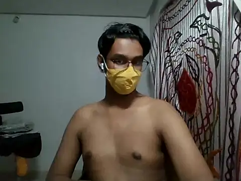 Snapshot of brownguy1234 chatting on February 21, 6:37 pm brownguy1234 online show from February 21, 6:37 pm