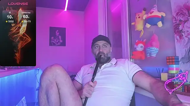 Snapshot of MAGABEAR077 chatting on January 11, 4:14 pm MAGABEAR077 online show from January 11, 4:14 pm