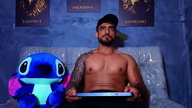 ERIC HARRISON online show from October 14, 10:28 pm