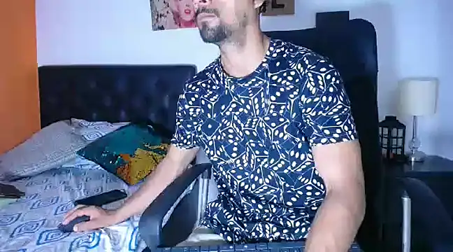ryan musclexxx online show from December 18, 3:47 am