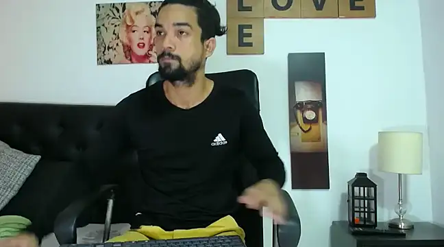 ryan musclexxx online show from January 9, 3:47 am