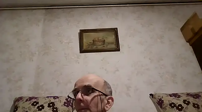 Snapshot of mariusica1@xh chatting on March 13, 8:54 pm mariusica1xh online show from March 13, 8:54 pm