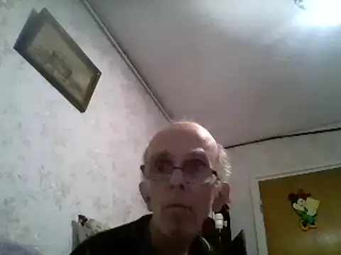 Snapshot of mariusica1@xh chatting on December 5, 9:50 pm mariusica1xh online show from December 5, 9:50 pm