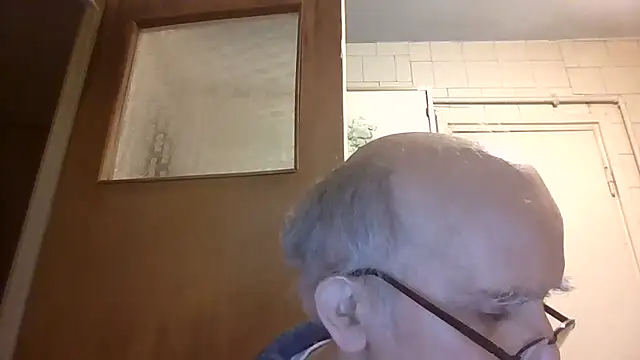 mariusica1xh online show from April 22, 8:02 pm