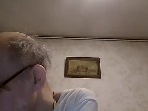 Snapshot of mariusica1@xh chatting on October 29, 10:24 pm mariusica1xh online show from October 29, 10:24 pm