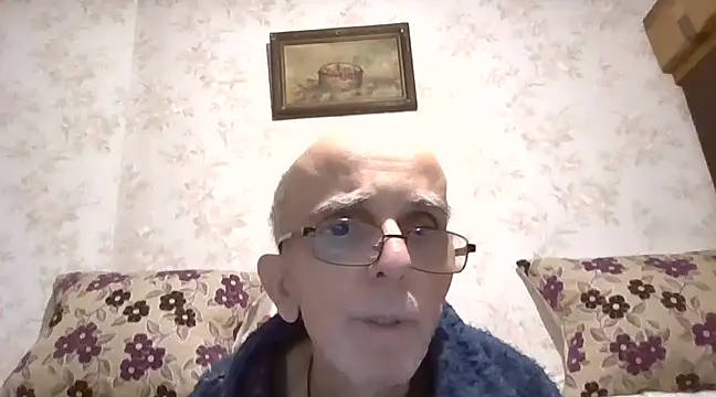 Snapshot of mariusica1@xh chatting on February 15, 11:49 pm mariusica1xh online show from February 15, 11:49 pm