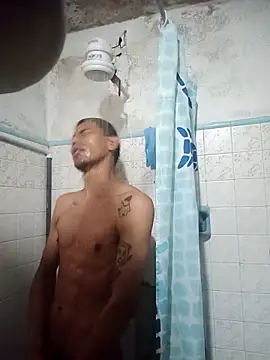 Aay Santiago online show from March 1, 9:03 pm