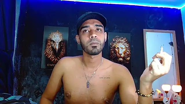 Snapshot of ryanse_hot chatting on October 6, 7:18 pm ryanse hot online show from October 6, 7:18 pm