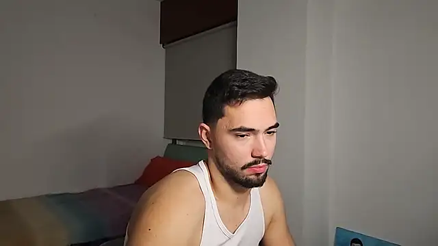 gtrois online show from December 2, 6:00 pm