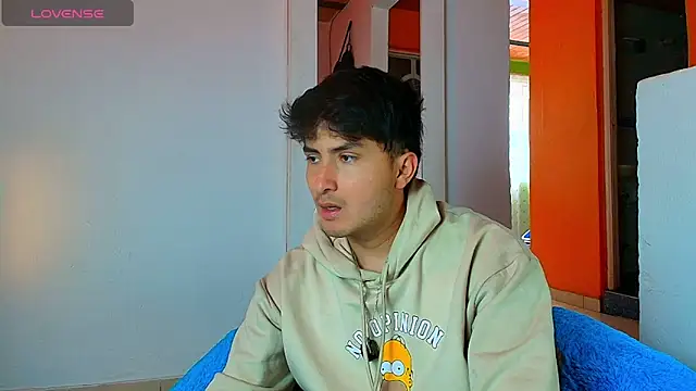 santyago taylor online show from January 12, 6:45 pm