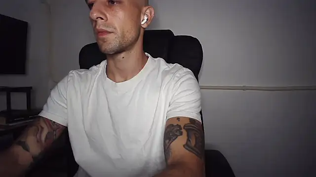 mikealcorleone online show from September 23, 8:52 pm