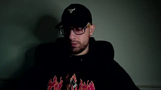 mikealcorleone online show from February 10, 9:15 pm