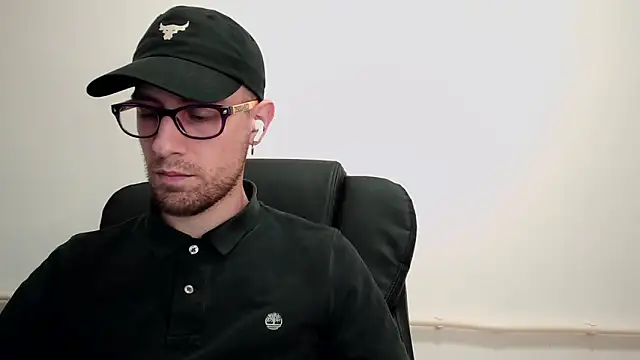 mikealcorleone online show from January 22, 10:17 pm