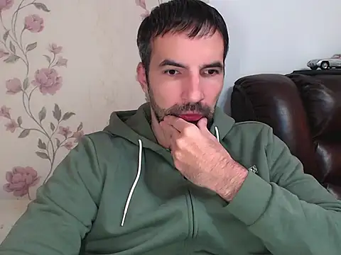 Leo 1617 online show from November 20, 4:50 pm