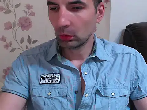 Leo 1617 online show from April 26, 7:21 pm