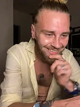 Danjamez1892 online show from December 25, 9:11 pm