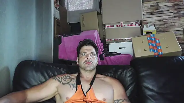 XxBigboybandxX online show from May 21, 5:47 am