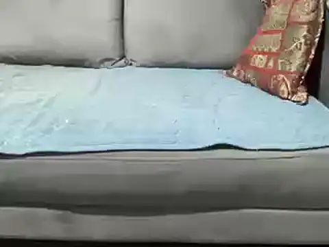 Snapshot of 4small4inchlol chatting on December 28, 3:27 pm 4small4inchlol online show from December 28, 3:27 pm