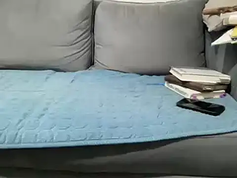 Snapshot of 4small4inchlol chatting on March 8, 9:08 pm 4small4inchlol online show from March 8, 9:08 pm