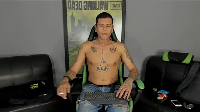 jamesinked  online show from January 17, 7:20 pm