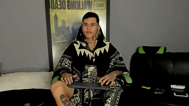 jamesinked  online show from March 13, 3:11 am