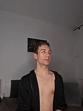 nickdtr online show from December 16, 6:59 pm