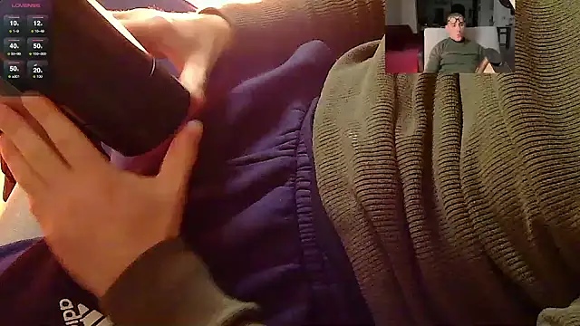 NofaceMan   online show from December 11, 11:00 pm