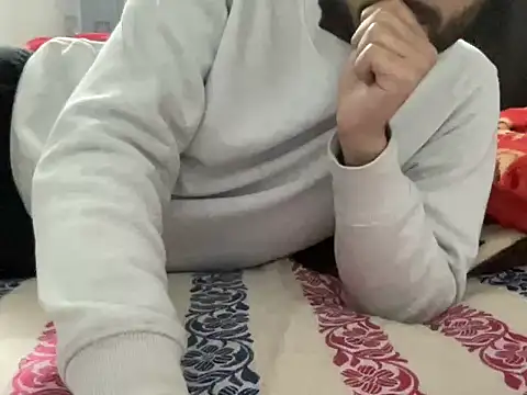 Snapshot of SissyAyush chatting on December 16, 9:41 pm SissyAyush online show from December 16, 9:41 pm