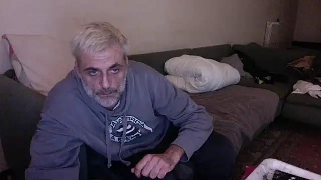 Snapshot of skossa777 chatting on October 30, 8:49 am skossa777 online show from October 30, 8:49 am