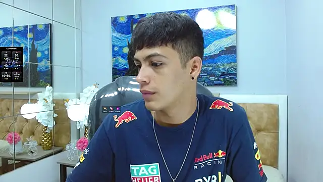 SkinnyBoy  online show from October 15, 12:35 pm