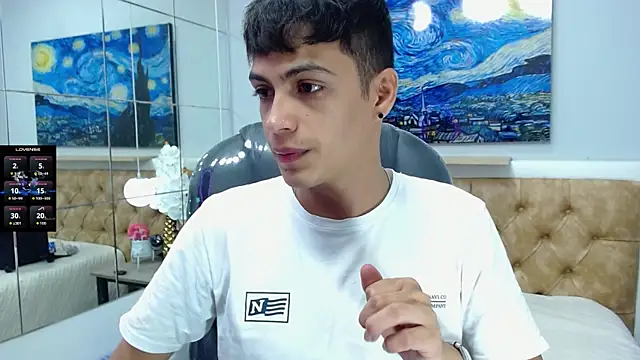 Snapshot of SkinnyBoy_ chatting on September 13, 7:48 pm SkinnyBoy online show from September 13, 7:48 pm