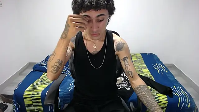 present the magic online show from October 20, 10:02 pm