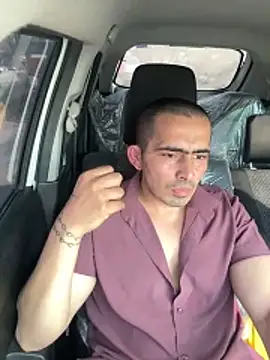 shivani0999 online show from February 5, 9:16 am