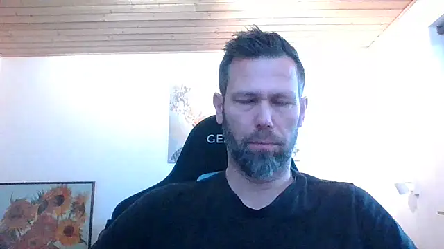 Gotta1 online show from December 7, 10:45 am