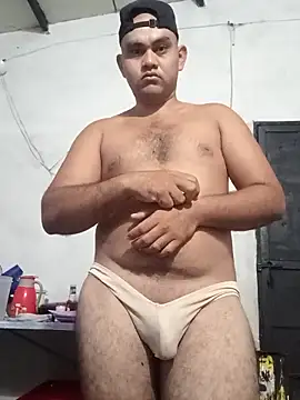 Snapshot of travieso2893 chatting on September 29, 11:19 am travieso2893 online show from September 29, 11:19 am