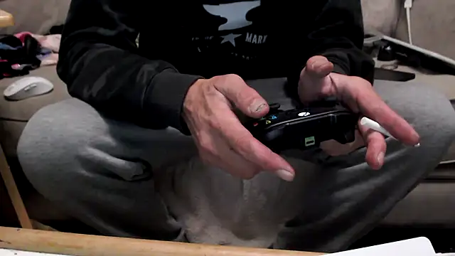 JohnnyKorrupt  online show from October 14, 9:38 am