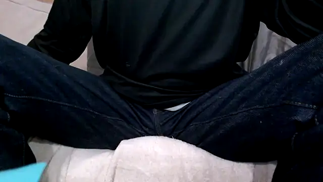 JohnnyKorrupt  online show from October 16, 9:50 am