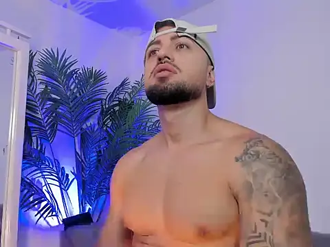 OwenMaximus814 online show from November 9, 3:16 pm