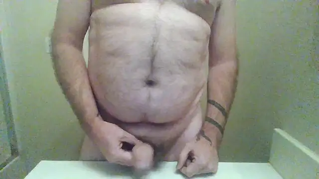 WatchinU82 online show from October 17, 5:33 am