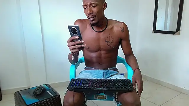 Snapshot of Darick_brown chatting on September 22, 5:34 pm Darick brown online show from September 22, 5:34 pm
