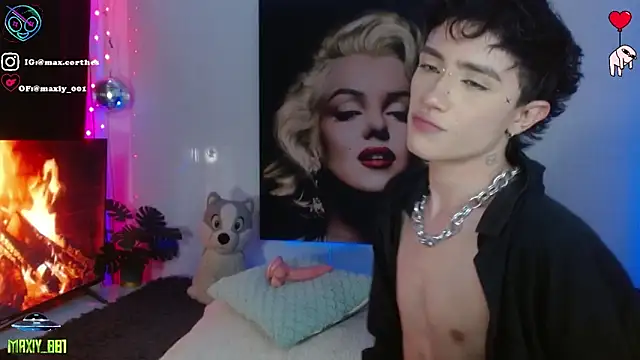 maxiy 001 online show from March 21, 11:31 pm